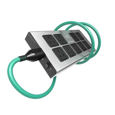 Isotek V5 Corvus 9-Way Mains Distribution W/ Initium Power Cable
