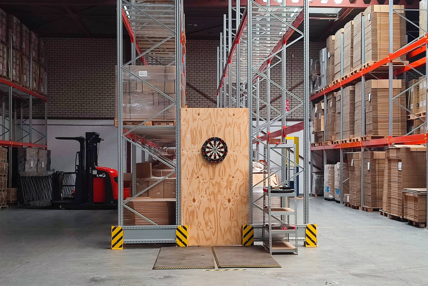 Dartboard in the AudioQuest Roosendaal warehouse